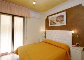 Hotel Commercio 5