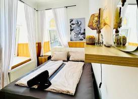 10 Economy Rooms-Shared Bath & Kitchen 3
