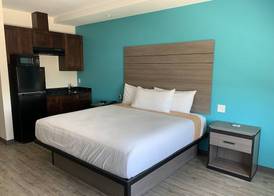 Red Lion Inn & Suites Katy 5