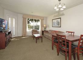 Parc Corniche Condominium Suites 4