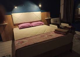 Airport Guest House 2