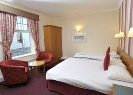 Cliffs Hotel 5