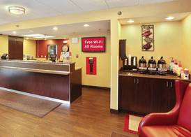 Red Roof Inn PLUS+ Washington DC - Alexandria 3