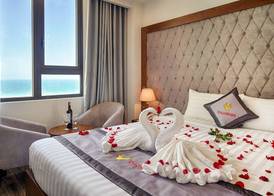Royal Charm Hotel 5