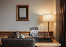 Home Hotel With 5
