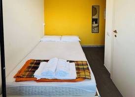 Lake Como Hostel 5