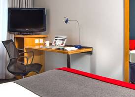 Holiday Inn Express EAST MIDLANDS AIRPORT by IHG 2