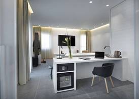 Boutique Hotel Touring 4