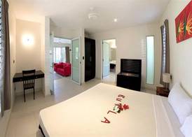 First Landing Beach Resort & Villas 5