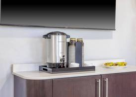 Studio 6 Toronto - Mississauga with Kitchenettes 2