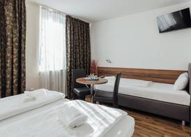 Hotel Hanseat Hamburg - Free Parking 2