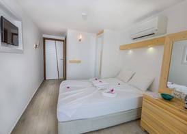Defne Hotel 4