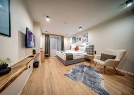 Mountain Lake Hotel 2