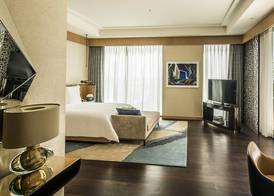 Four Seasons Hotel Dubai International Financial Centre 5