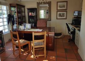 Maison Chablis Guest House 2