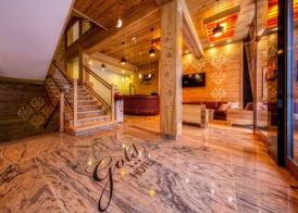 Gold Hotel 2