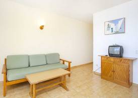 Apartamentos Mar y Playa 2 2