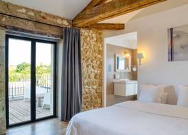 Le Domaine de Baulieu, Singuliers Hotels 3
