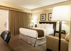 Baymont by Wyndham Red Deer 5