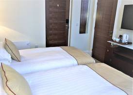Kings Park Hotel 5
