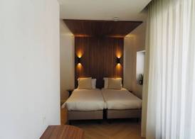 Door9 5