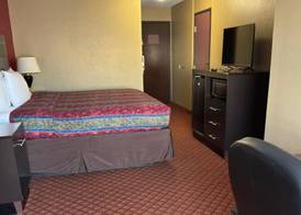 Broadway INN & SUITES OKC 5