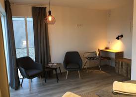 Hrafnavellir Guest House 5