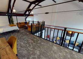 Hu1 Boutique City Apartment - Sleeps 6 4