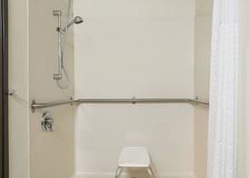 Super 8 by Wyndham Burnham/Lewistown 4