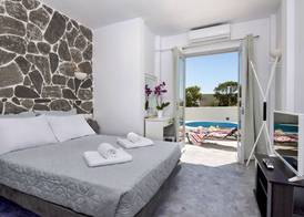 Sun Springs Suites 4