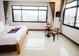 Sisombat Plaza Hotel 4