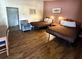 Oroville Value Suites 5