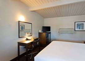Days Inn by Wyndham Chowchilla Gateway to Yosemite 4