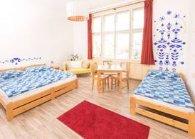 Hostel Downtown 3