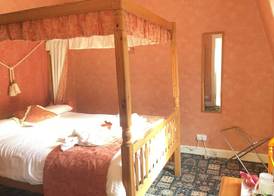 Cannon House Guest House 3