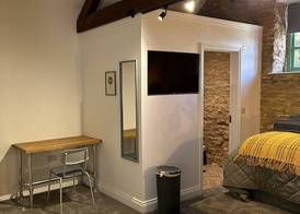 The Old Stables 2