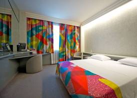 Executive Luxury Hotel 3
