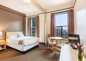 Moore Hotel 5