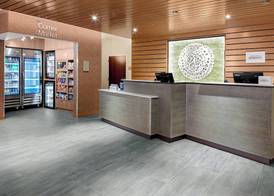 Fairfield Inn & Suites by Marriott Queensbury Glens Falls/Lake George 2