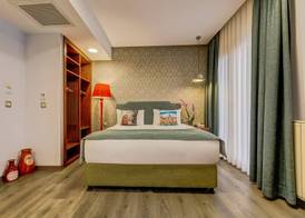 Sometimes Hotel 5