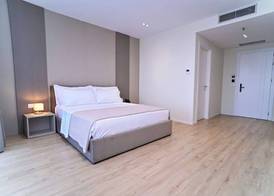 E-88 Hotel 5