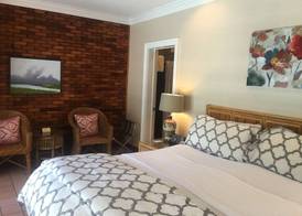 Heron House - Adult Only 5