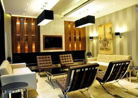 Avin Hotel 4