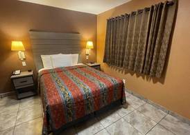 New Corral Motel 5