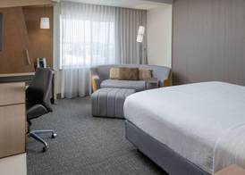 Courtyard by Marriott Houston Northwest/Cypress 5