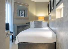 Hostal Parque Ibiza 3