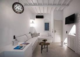 Mykonos High Cloe 3