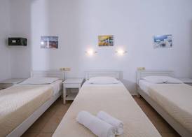 Dionysos Apartments & Studios 2