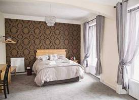 Royal Hotel 5