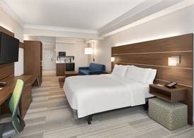 Holiday Inn Express & Suites BYRON by IHG 5